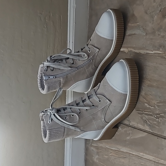 Vaneli Mage combat boots. - Picture 5 of 7